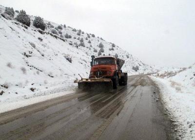 800 تن نمک پاشی در محورهای برف گیر استان تهران صورت گرفته