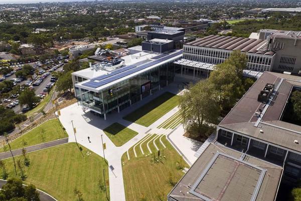 دانشگاه فلیندرز flinders University