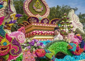 میدانید جشن گل تایلند کی برگزار میشود؟
